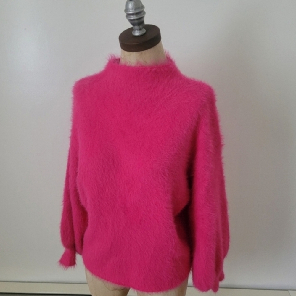 Line & Dot Revolve Hot Pink Fuzzy Sweater Barbiecore Statement Sleeve 